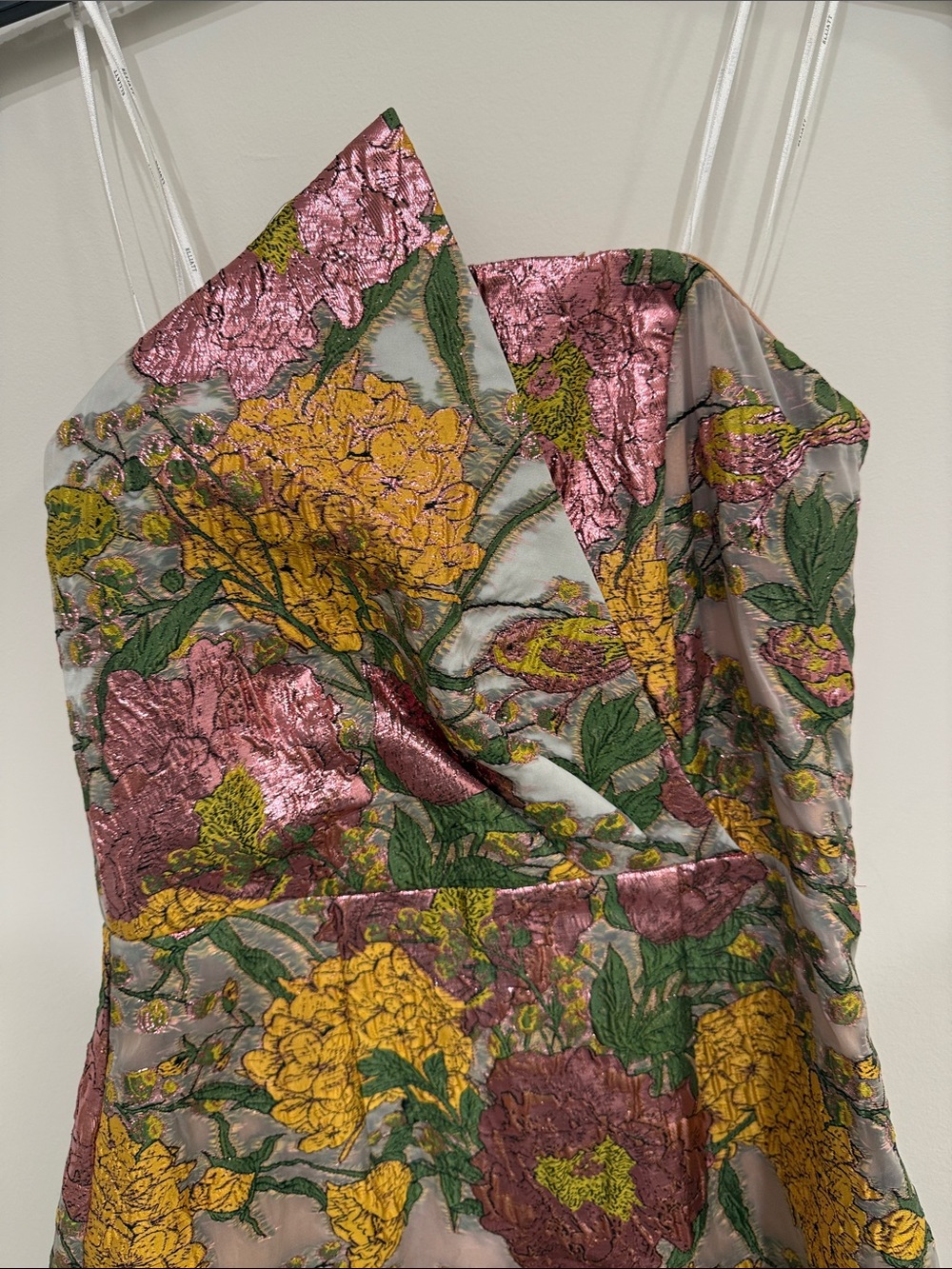 Elliatt Multicolor Strapless Dress - Picture 3 of 10